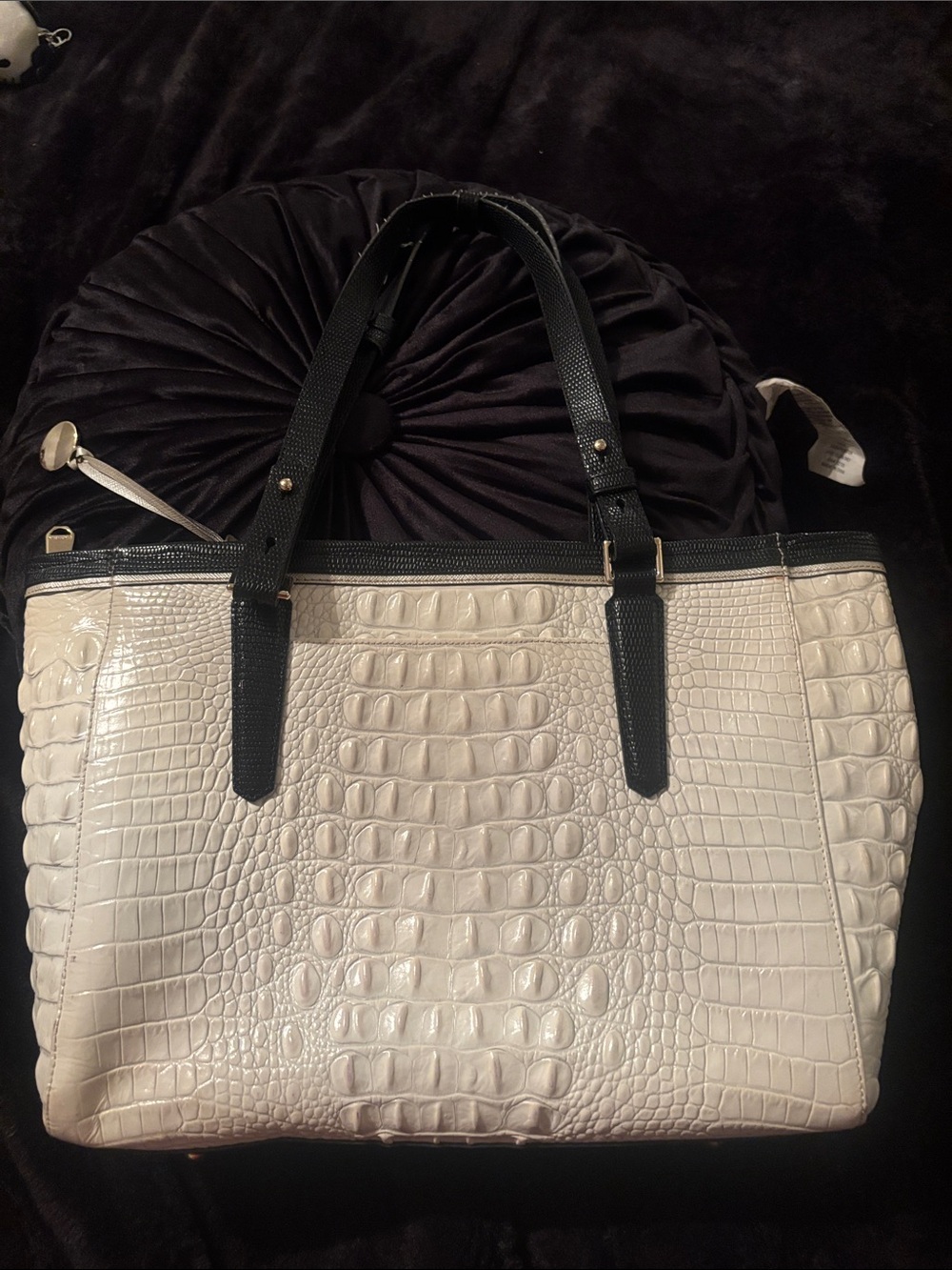 Brahmin Cream leather Croc Tote with Black Trim - Picture 5 of 11